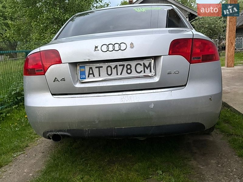 Седан Audi A4 2004 в Долине