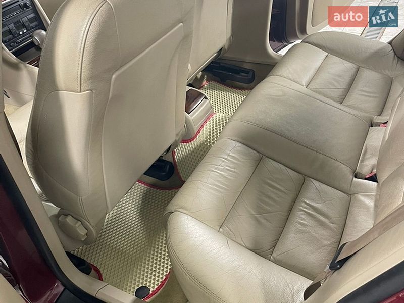 Седан Audi A4 2003 в Львові