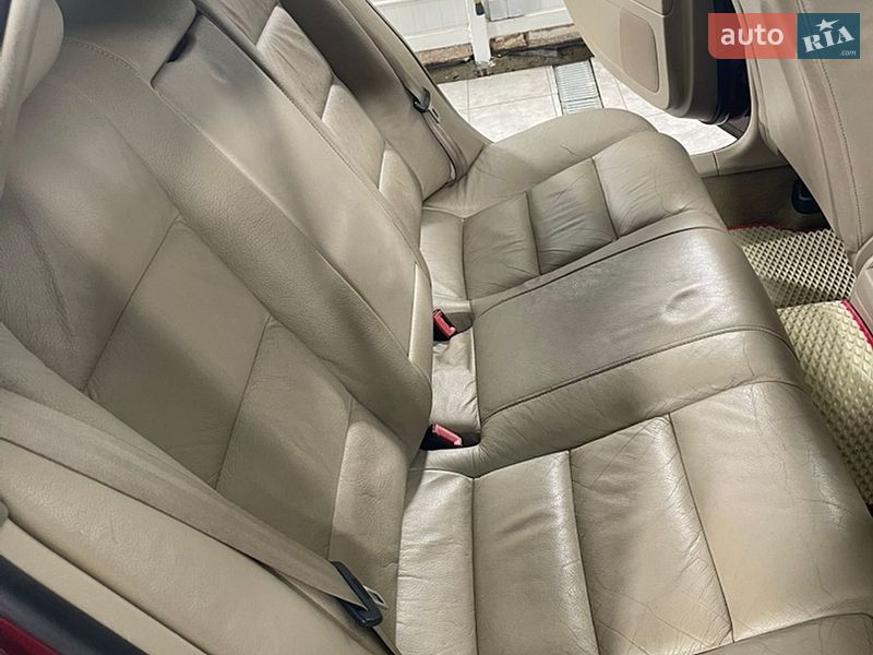 Седан Audi A4 2003 в Львові