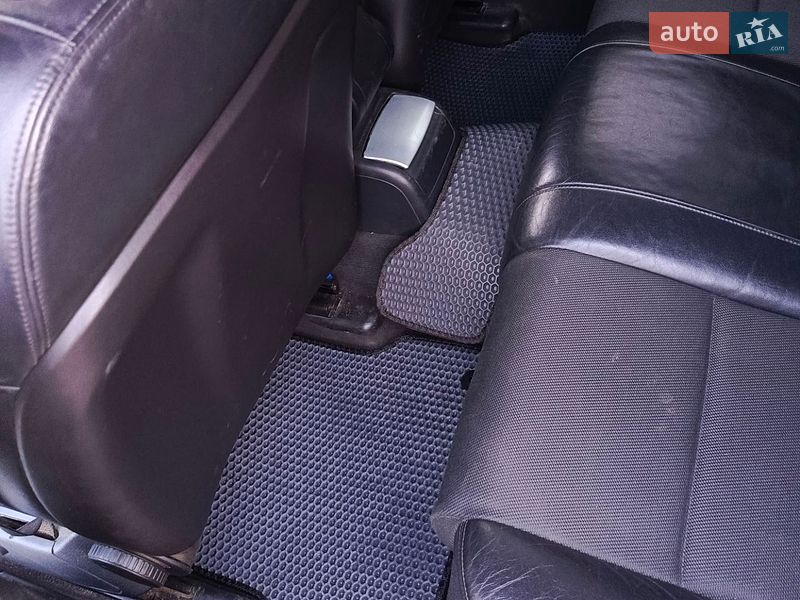 Универсал Audi A4 2005 в Остроге