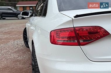 Седан Audi A4 2011 в Ирпене