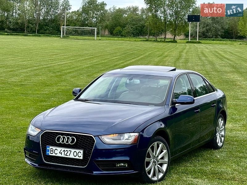 Седан Audi A4 2012 в Тернополе