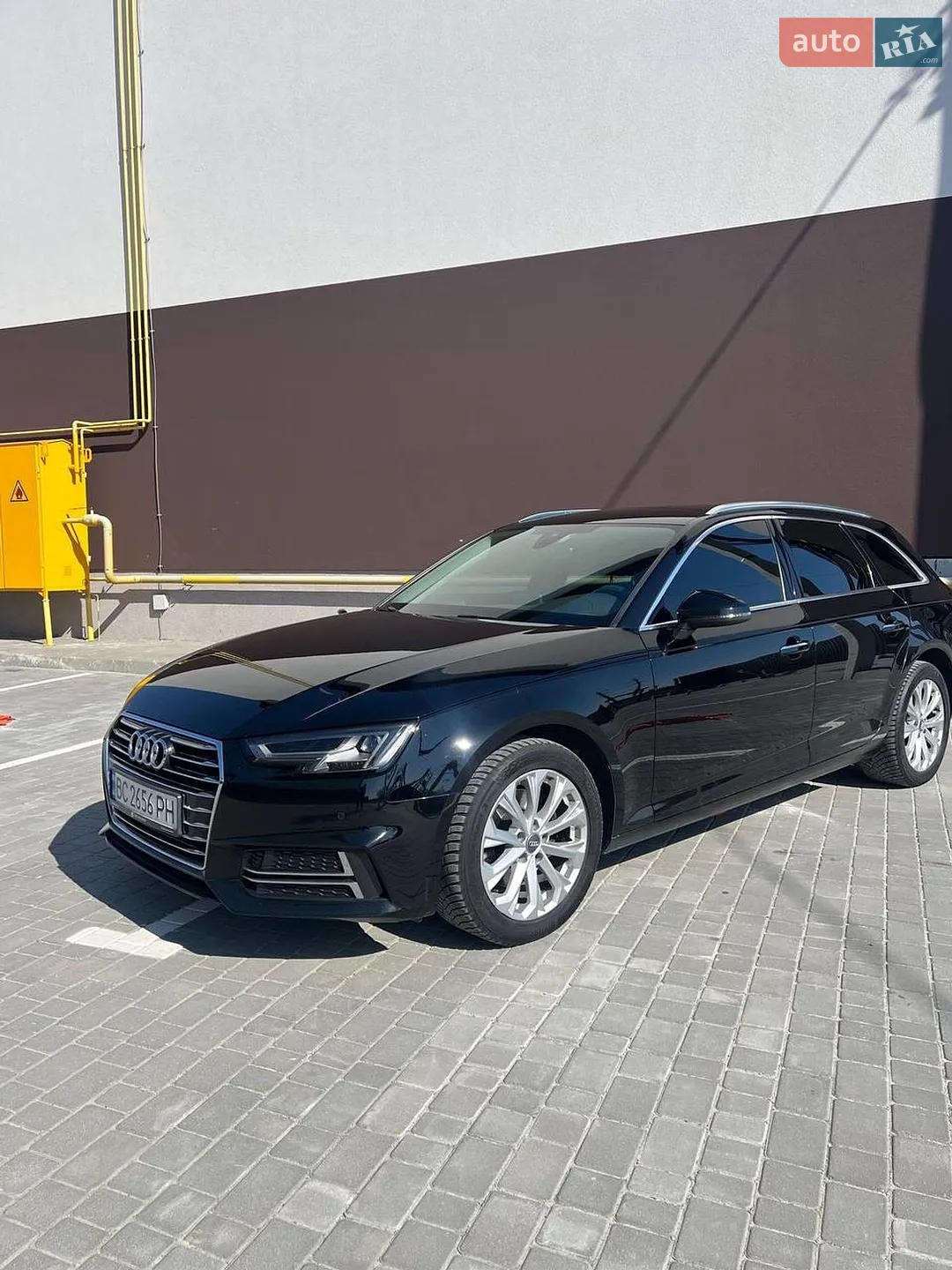 2018 Audi A4 - фото 1