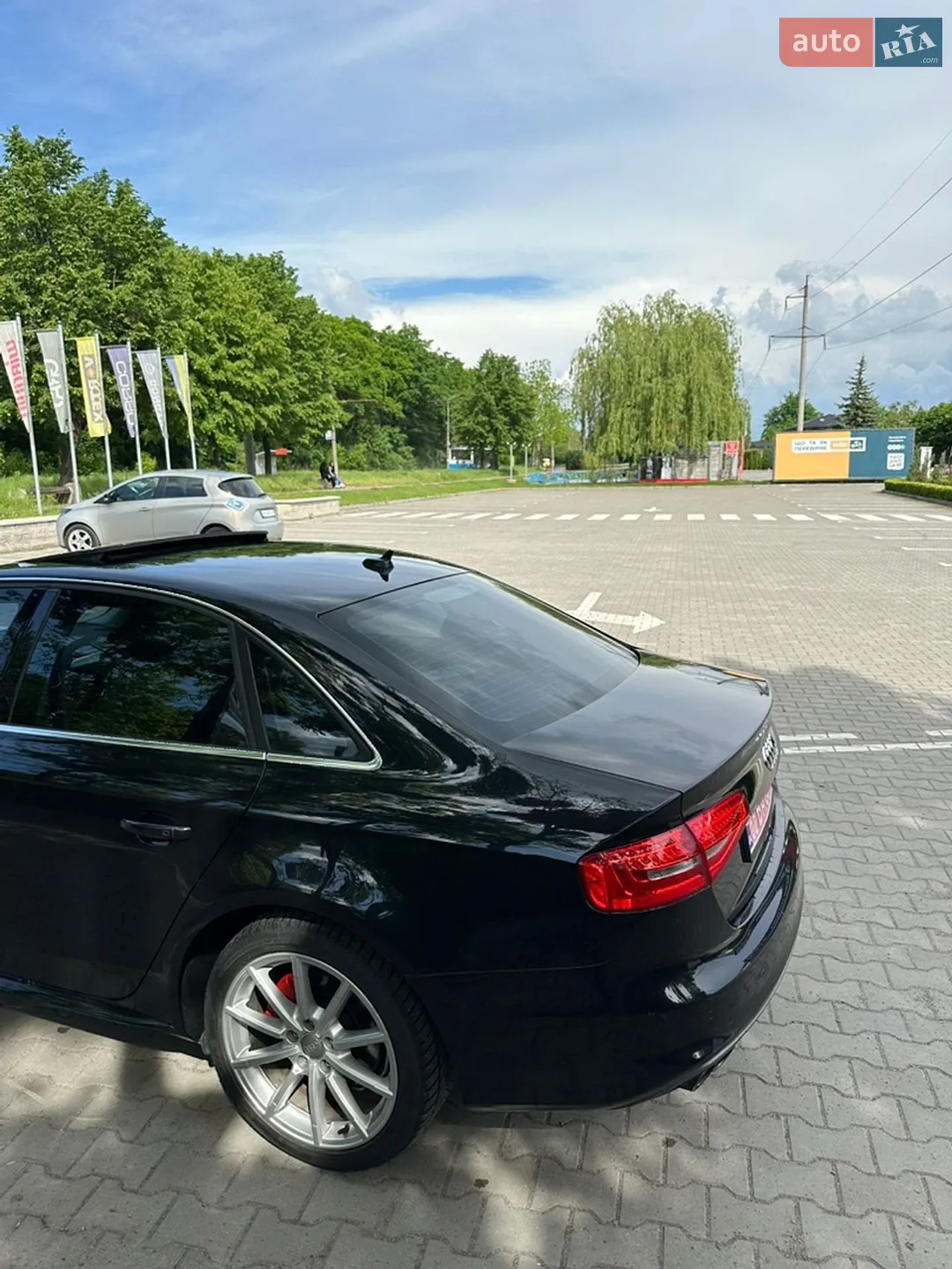 2013 Audi A4 - мініатюра 8