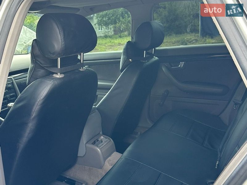 Седан Audi A4 2000 в Львові