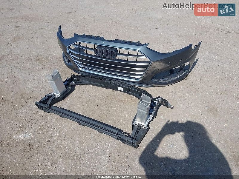 Седан Audi A4 2020 в Ивано-Франковске