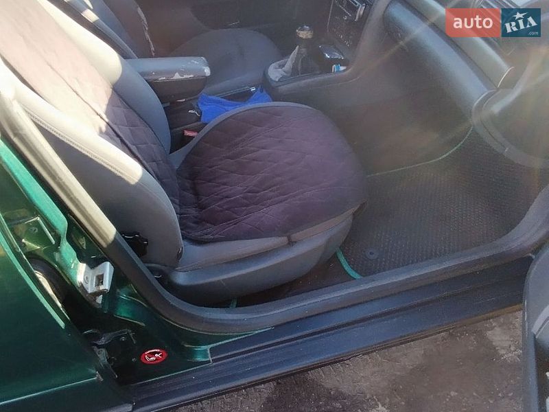 Універсал Audi A4 1998 в Згурівці