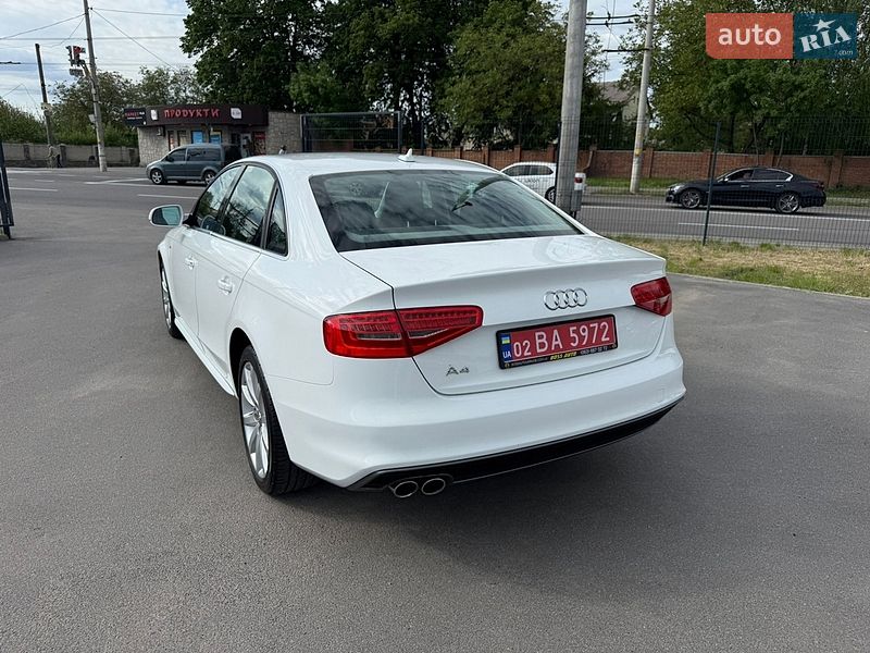 Седан Audi A4 2014 в Вінниці