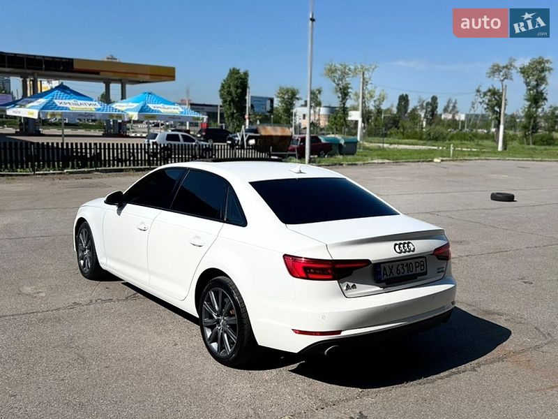 Седан Audi A4 2016 в Харкові