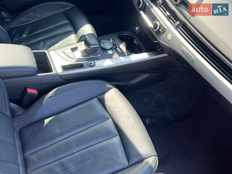Седан Audi A4 2016 в Харкові