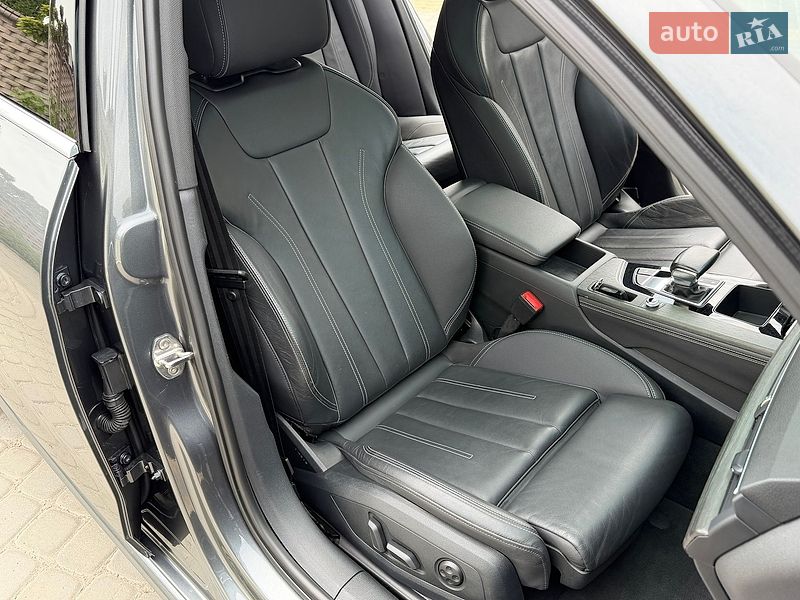 Седан Audi A4 2023 в Вінниці