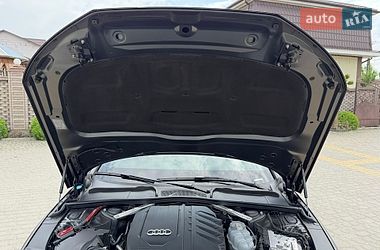 Седан Audi A4 2023 в Вінниці
