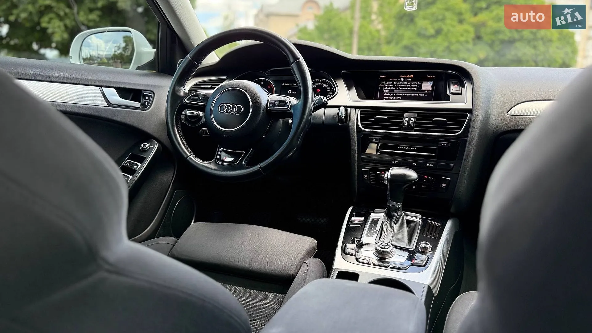 2012 Audi A4 - мініатюра 8