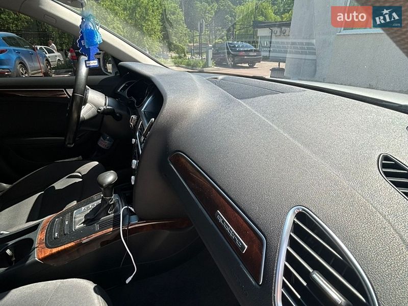 Седан Audi A4 2013 в Киеве