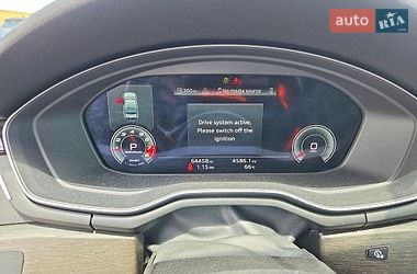 Седан Audi A4 2021 в Львові