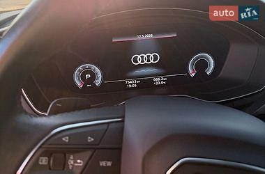 Седан Audi A4 2022 в Дніпрі