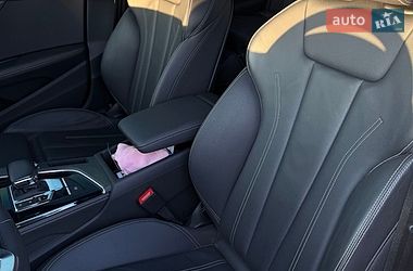 Седан Audi A4 2022 в Дніпрі