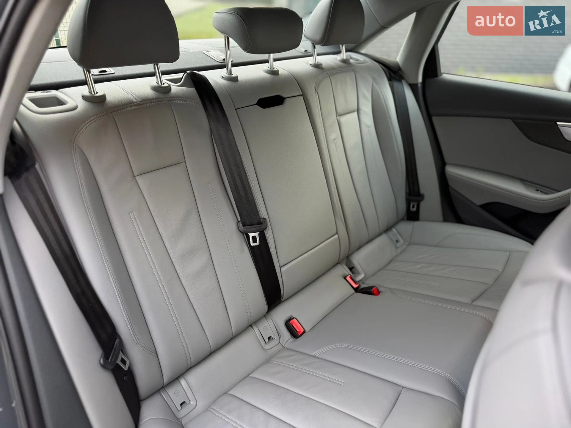 2019 Audi A4 - мініатюра 12