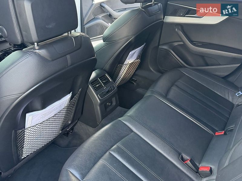 Седан Audi A4 2016 в Одессе