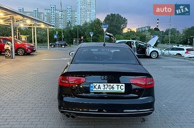 Седан Audi A4 2015 в Киеве