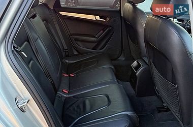 Седан Audi A4 2013 в Львові