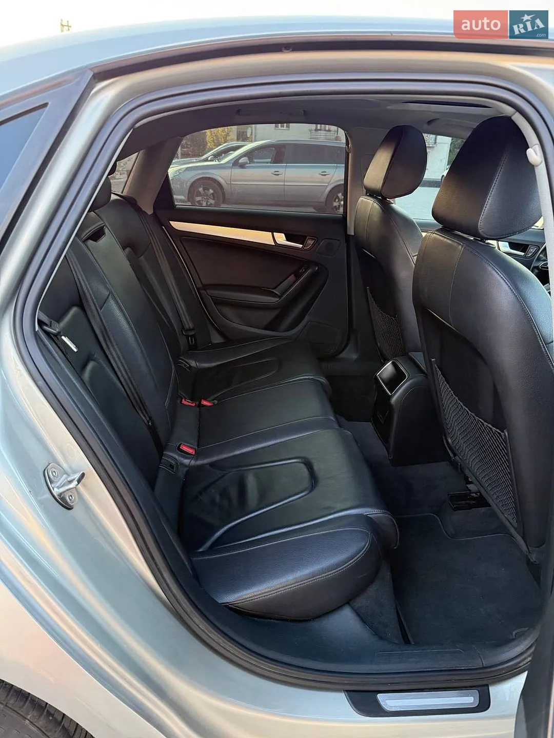 Audi A4 2013 VIN WAUAFAFL8EA070175 фото оголошення 11 з 20