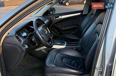 Седан Audi A4 2013 в Львові