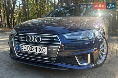 Седан Audi A4 2018 в Львове