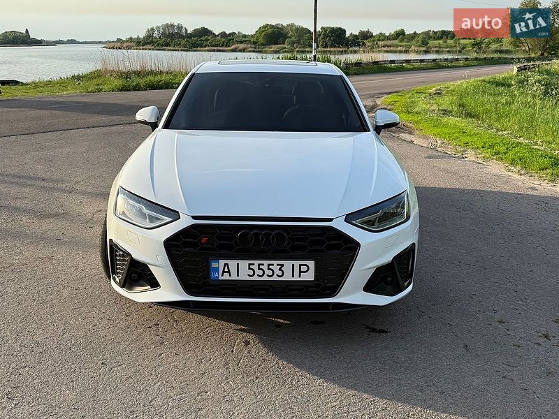 Седан Audi A4 2020 в Яготине