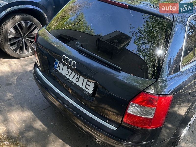 Универсал Audi A4 2004 в Брошневе
