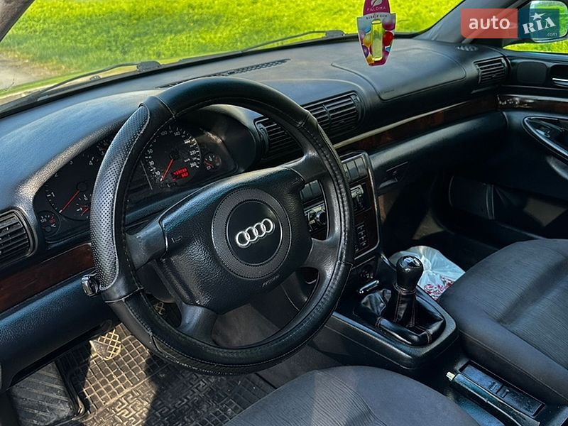 Универсал Audi A4 1998 в Тернополе