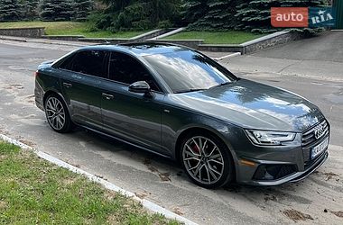 Седан Audi A4 2019 в Києві
