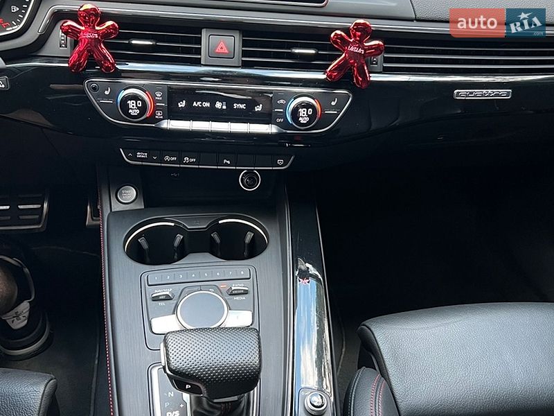 Седан Audi A4 2019 в Києві