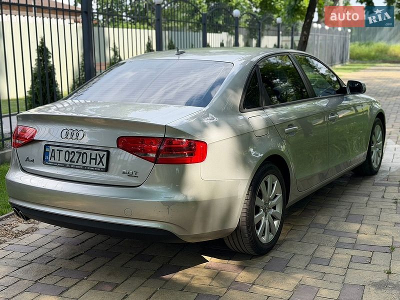 Седан Audi A4 2013 в Кременчуге