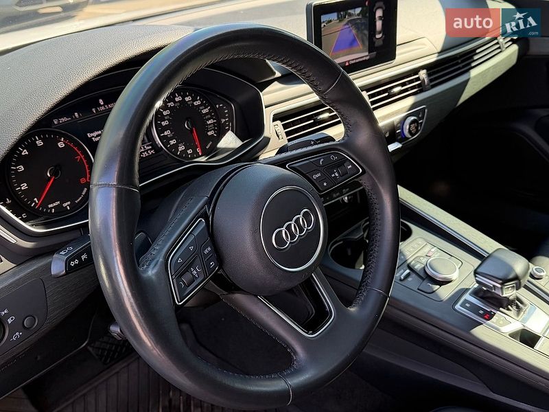 Седан Audi A4 2019 в Киеве