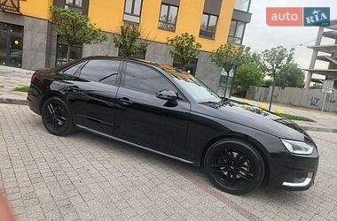 Седан Audi A4 2020 в Запоріжжі