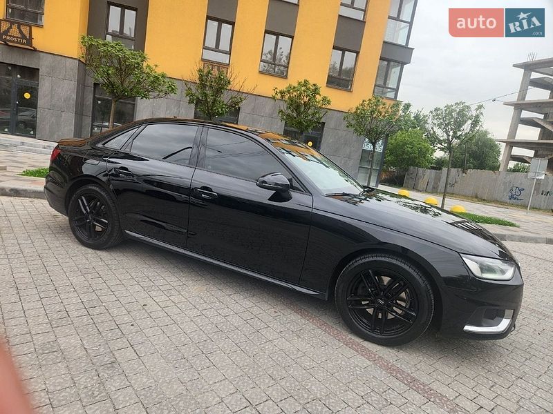 Седан Audi A4 2020 в Запоріжжі
