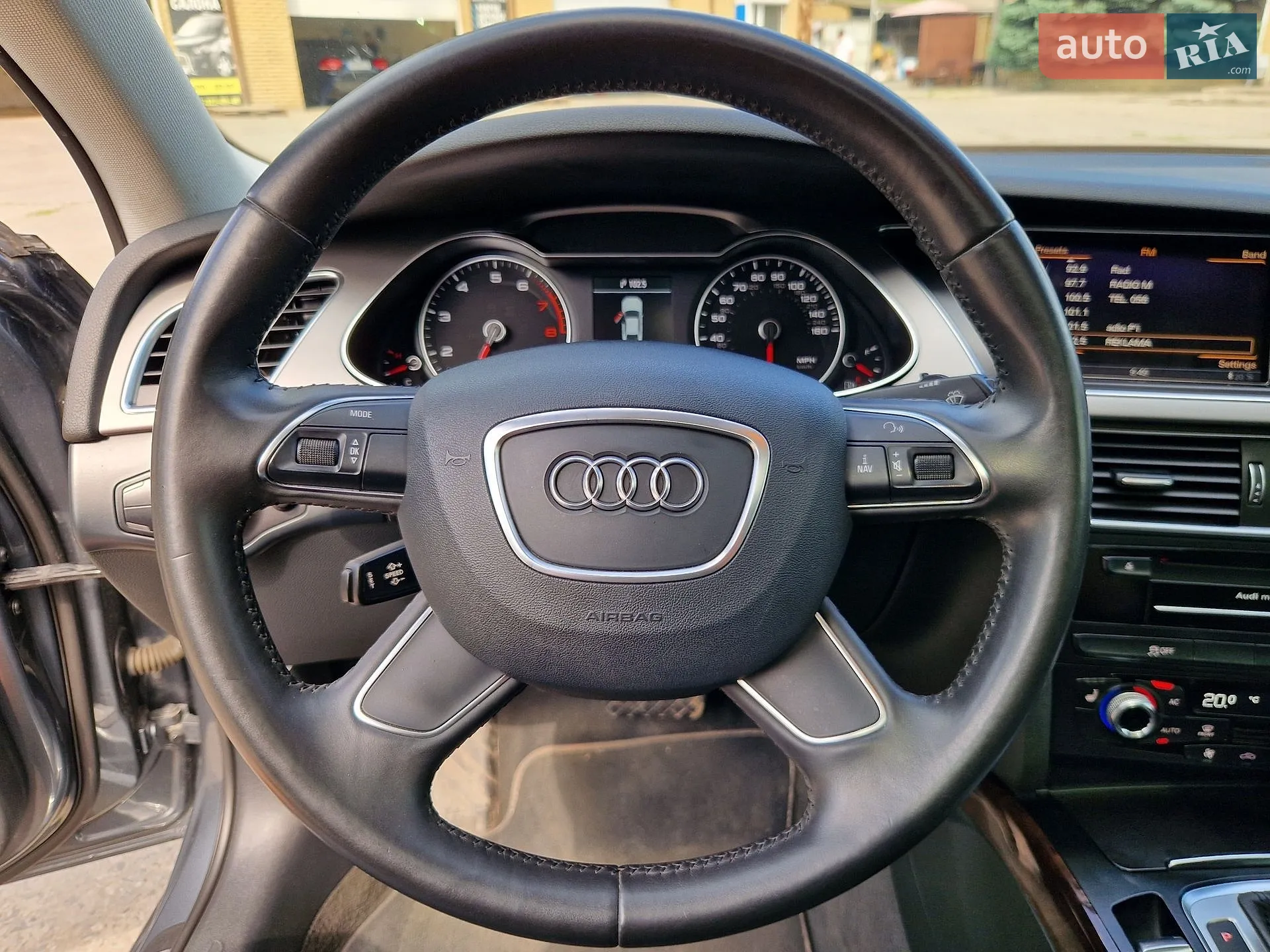 2012 Audi A4 - мініатюра 17