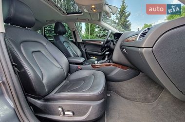 Седан Audi A4 2012 в Дніпрі