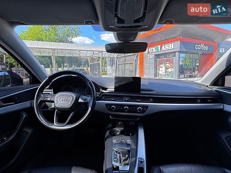 Універсал Audi A4 2018 в Коростишеві