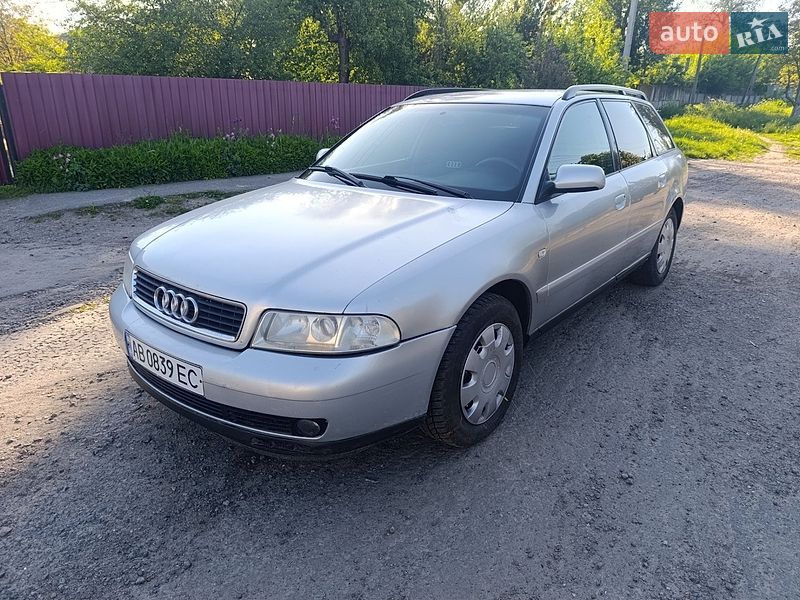 Універсал Audi A4 1999 в Бару