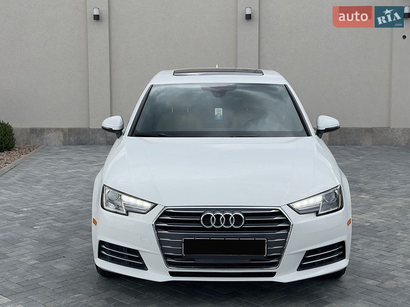 Седан Audi A4 2017 в Одесі
