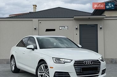 Седан Audi A4 2017 в Одесі