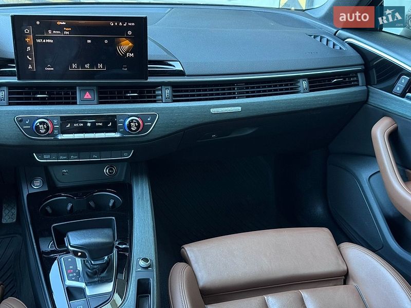 Седан Audi A4 2020 в Києві