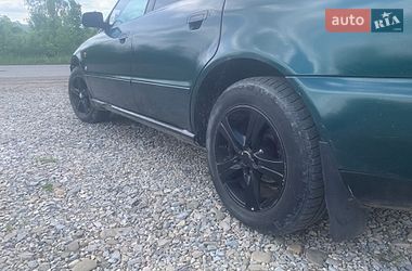 Седан Audi A4 1996 в Надвірній