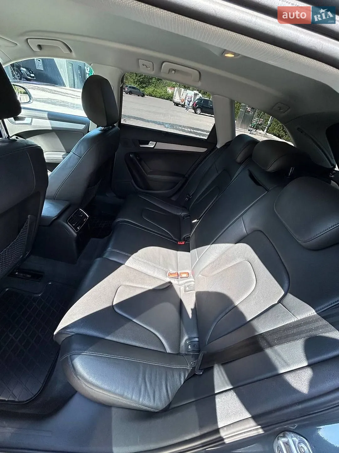 2011 Audi A4 - мініатюра 37