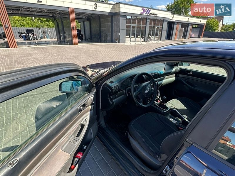 Седан Audi A4 1998 в Вінниці