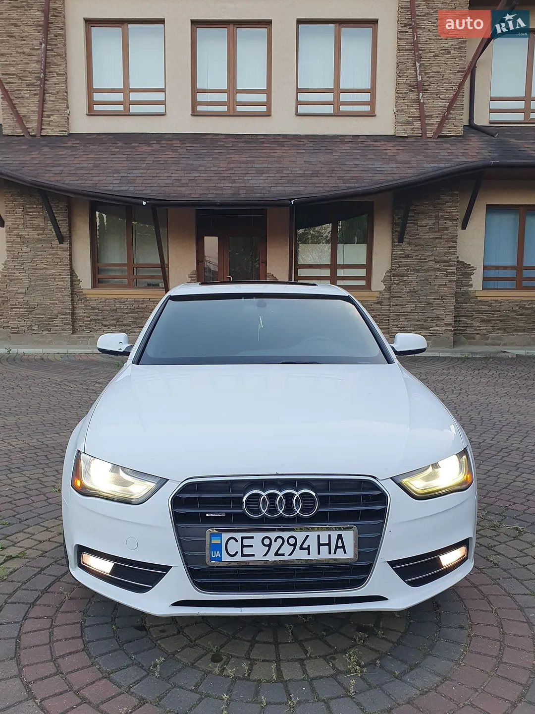 2012 Audi A4 - мініатюра 2