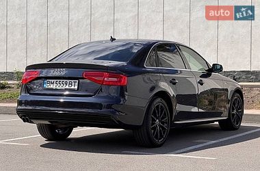 Седан Audi A4 2014 в Києві
