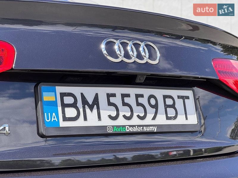 Седан Audi A4 2014 в Києві